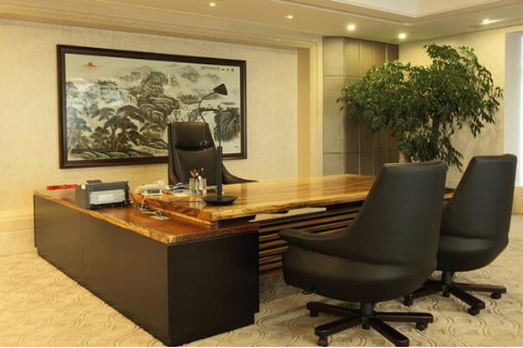 领导办公桌风水朝向